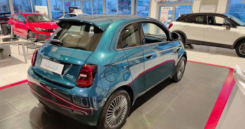 Fiat 500 cena 139999 przebieg: 2, rok produkcji 2022 z Ciechanowiec małe 11